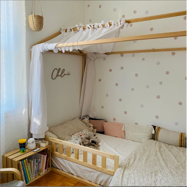 Natural wooden toddler bed rail